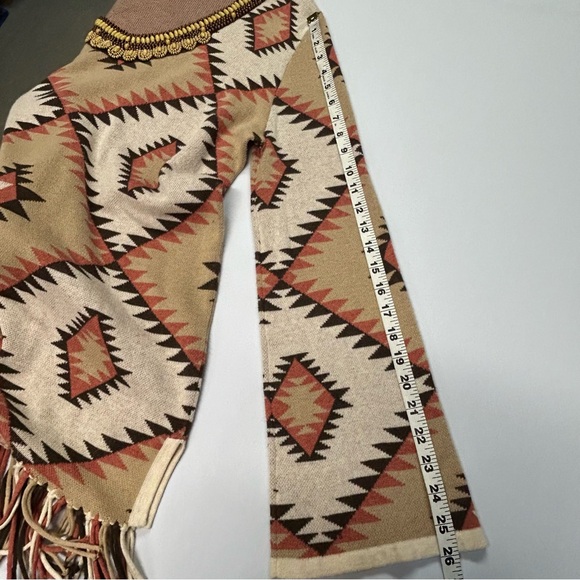 Tasha Polizzi Sweater Tunic Size XL Pullover V Neck Beads Fringe Western Boho - Picture 10 of 11